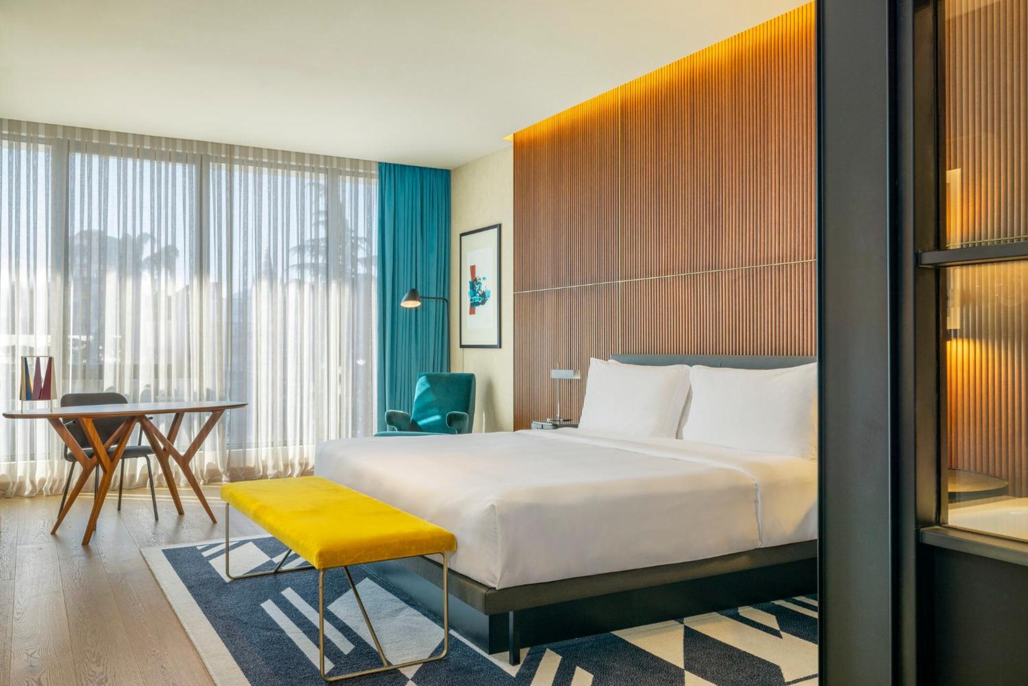 Le Meridien Batoemi Buitenkant foto